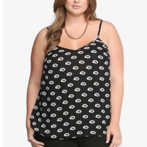 Torrid Lips Cami Size 2
